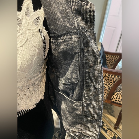 Distressed Gray Corduroy Studded Denim Jacker - A must for Summer! - Picture 5 of 17